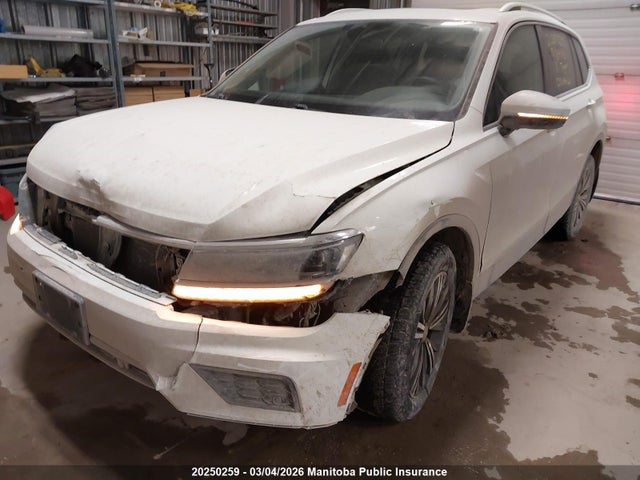 3VV4B7AX1KM184351 Volkswagen Tiguan Highline 2.0 Tsi