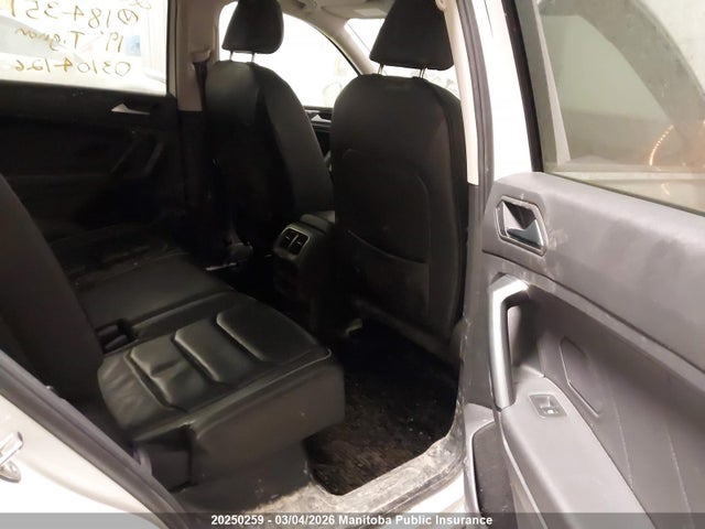 3VV4B7AX1KM184351 Volkswagen Tiguan Highline 2.0 Tsi