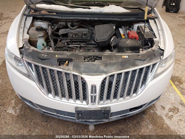 2LMDJ8JK6FBL29502 Lincoln MKX