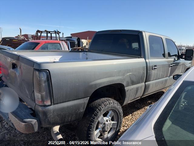 2005 Chevrolet Silverado 2500 Hd Ls Crew Cab მანქანა იყიდება აუქციონზე, vin: 1GCHK23245F973618, აუქციონის ნომერი: 20250288