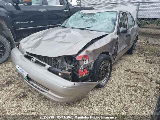 20250290 :رقم المزاد ، 2T1BR12E3YC797990 vin ، 2000 Toyota Corolla Ve مزاد بيع