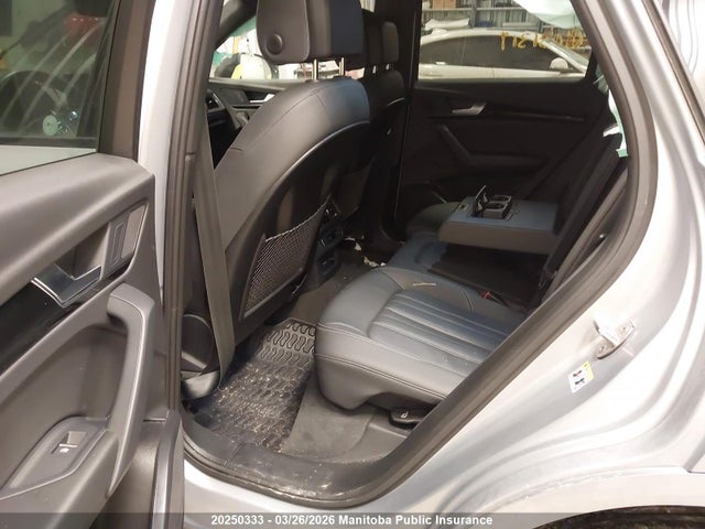 WA1AAAFYXR2031319 Audi Q5 Komfort 45 2.0 Tfsi