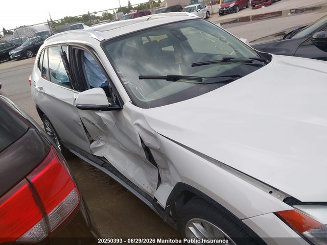 WBAVL1C59FVY37803 BMW X1 28i