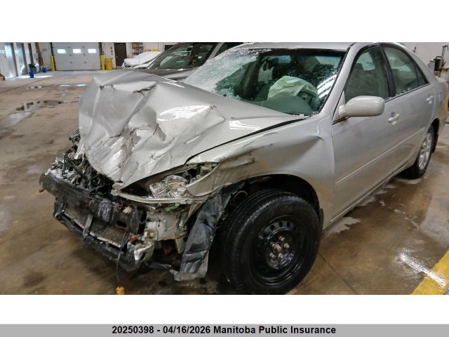 2005 Toyota Camry Le მანქანა იყიდება აუქციონზე, vin: 4T1BE32K55U057493, აუქციონის ნომერი: 20250398