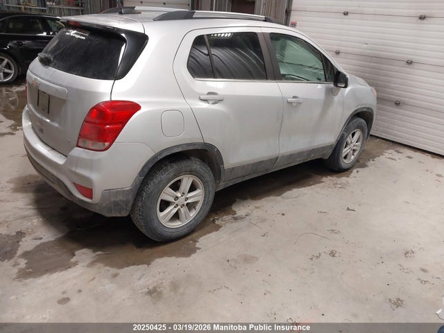 3GNCJPSB9HL148011 Chevrolet Trax Lt