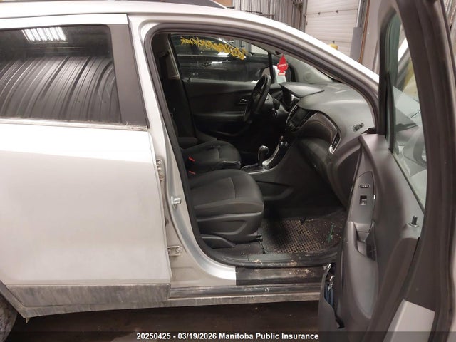 3GNCJPSB9HL148011 Chevrolet Trax Lt