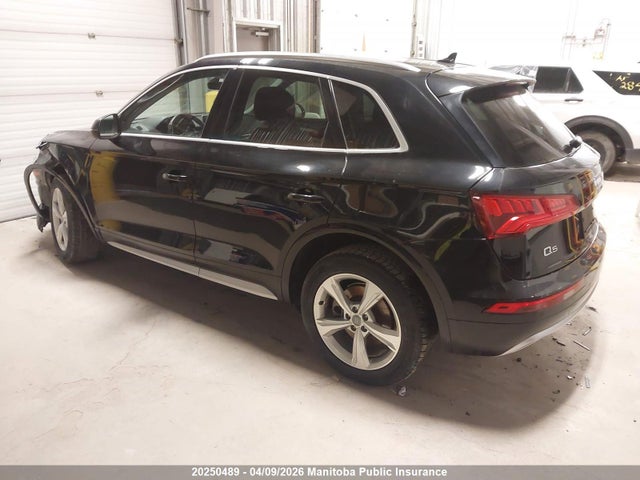 20250489 :رقم المزاد ، WA1BNAFY3J2221251 vin ، 2018 Audi Q5 مزاد بيع