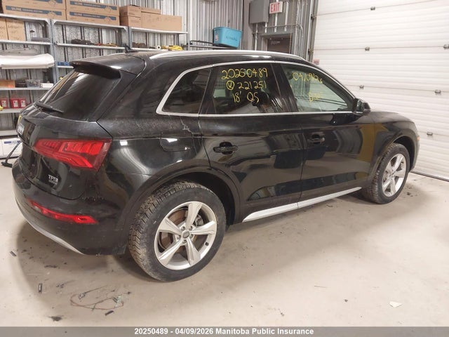 20250489 :رقم المزاد ، WA1BNAFY3J2221251 vin ، 2018 Audi Q5 مزاد بيع