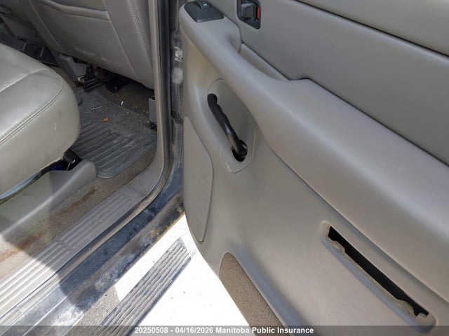 Aukcja sprzedaży 2005 Gmc Sierra 2500 Hd Crew Cab, vin: 1GTHK23275F957171, numer aukcji: 20250508