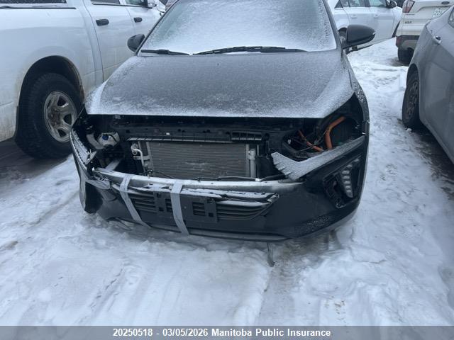 KMHC65LD0KU109718 Hyundai Ioniq Preferred Electric Plus