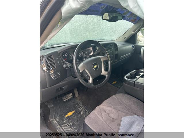 Продажа на аукционе авто 2011 Chevrolet Silverado 1500 Lt Crew Cab, vin: 3GCUKSE29BG353496, номер лота: 20250525