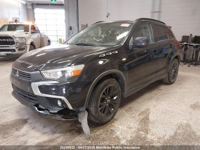 JA4AJ4AW5HZ608304 Mitsubishi RVR SE