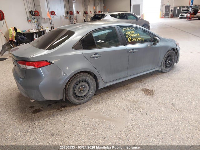 5YFBPMBE1MP255854 Toyota COROLLA LE