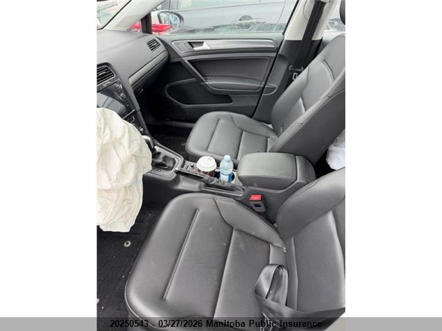 3VWG57AU0MM015947 Volkswagen Golf Highline 1.4 Tsi