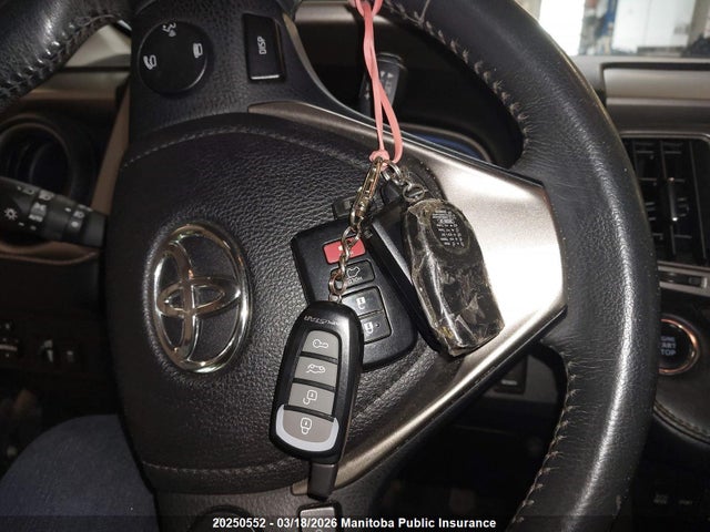2014 Toyota Rav4 Limited მანქანა იყიდება აუქციონზე, vin: 2T3DFREV2EW209882, აუქციონის ნომერი: 20250552