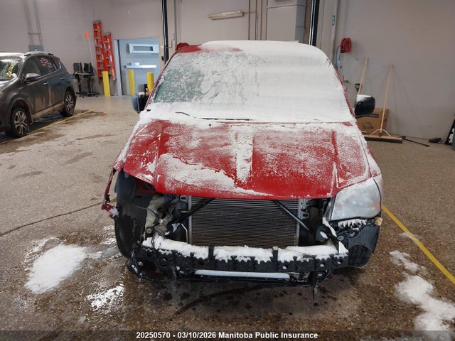 20250570 :رقم المزاد ، 2C4RDGBG4FR736579 vin ، 2015 Dodge Grand Caravan Se مزاد بيع