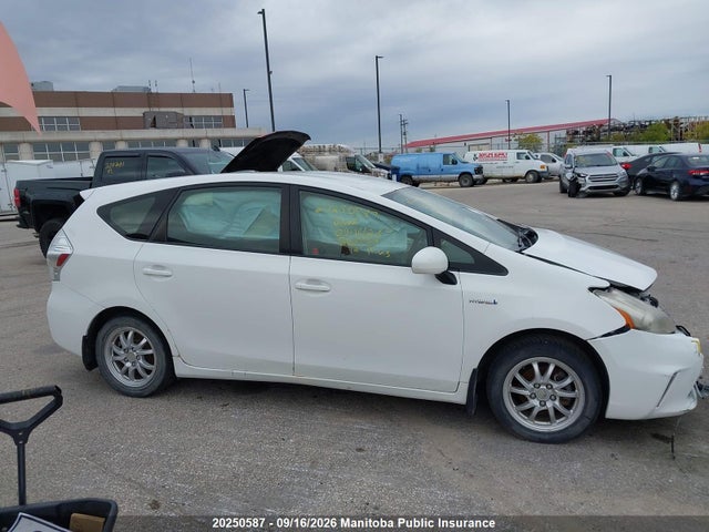 Продажа на аукционе авто 2012 Toyota Prius V, vin: JTDZN3EU6C3168024, номер лота: 20250587