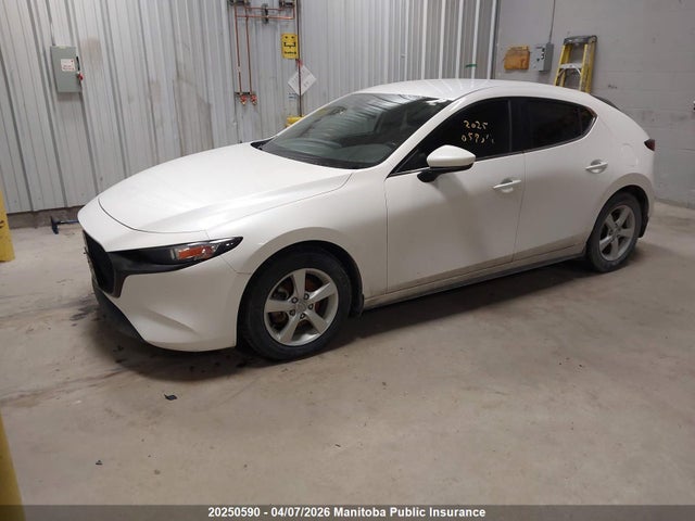 JM1BPALL2N1506141 Mazda Mazda3 Sport Gs