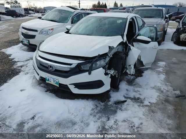2HGFC2F5XHH000077 Honda Civic Lx