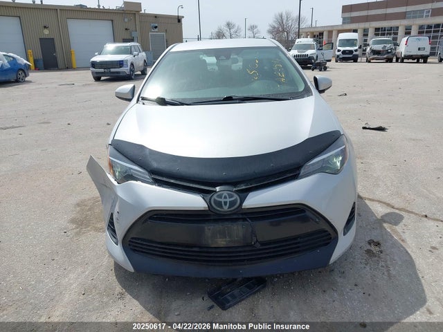 20250617 :رقم المزاد ، 2T1BURHEXJC995010 vin ، 2018 Toyota Corolla Le مزاد بيع