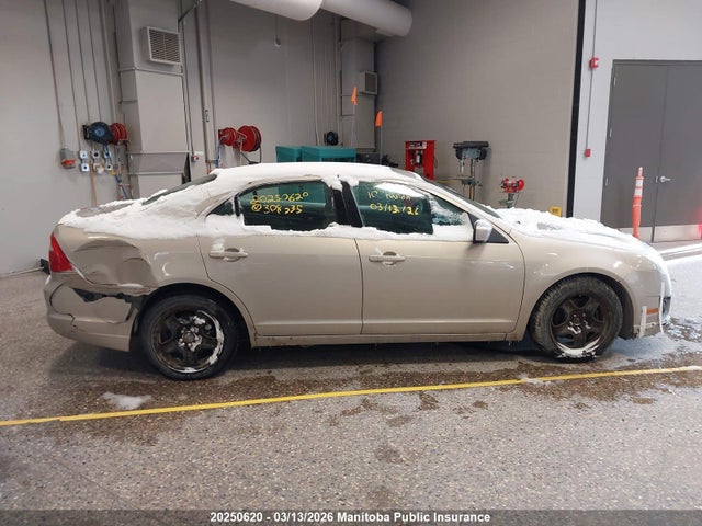 2010 Ford Fusion Se მანქანა იყიდება აუქციონზე, vin: 3FAHP0HA9AR308335, აუქციონის ნომერი: 20250620