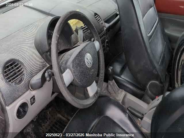 Продажа на аукционе авто 2004 Volkswagen New Beetle Gls, vin: 3VWCM21YX4M332254, номер лота: 20250623