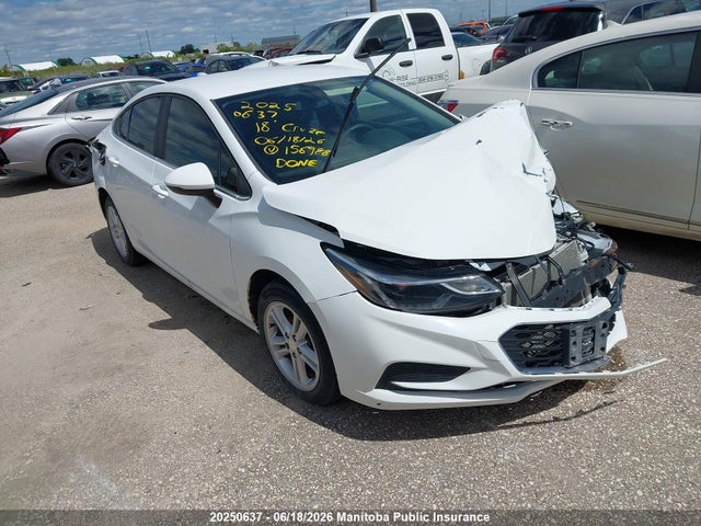 20250637 :رقم المزاد ، 1G1BE5SM8J7156988 vin ، 2018 Chevrolet Cruze Lt Turbo مزاد بيع