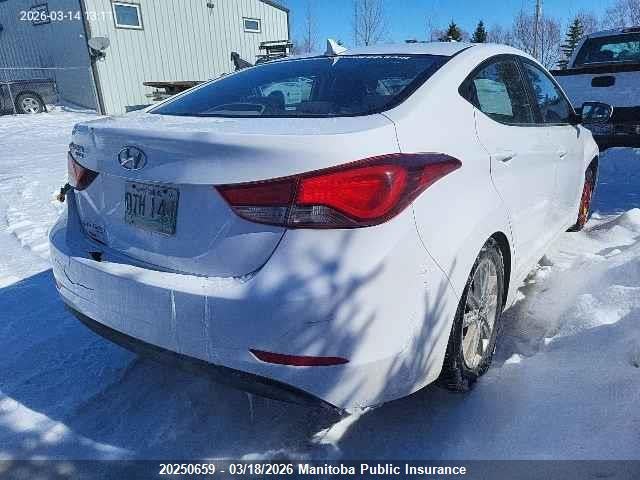 KMHDH4AE7FU308212 Hyundai Elantra Gls