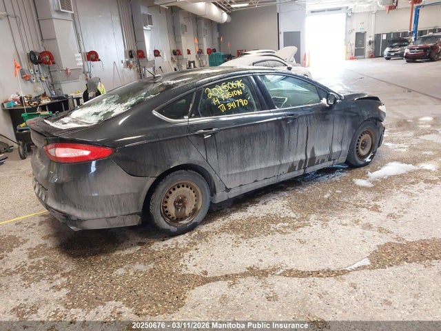 20250676 :رقم المزاد ، 3FA6P0H79ER341790 vin ، 2014 Ford Fusion Se مزاد بيع