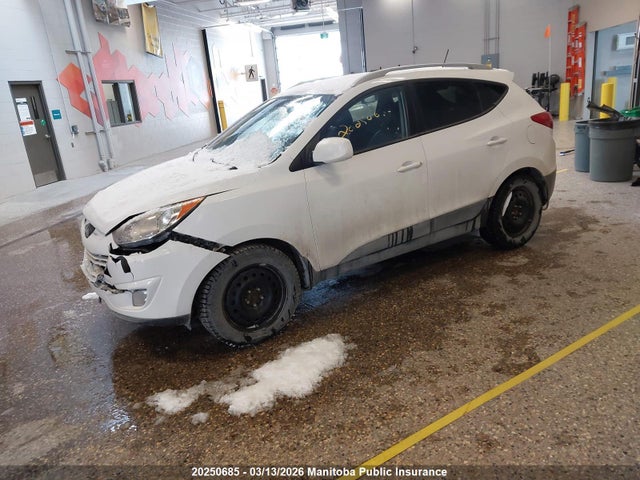 2013 Hyundai Tucson Gl მანქანა იყიდება აუქციონზე, vin: KM8JU3AC7DU687104, აუქციონის ნომერი: 20250685