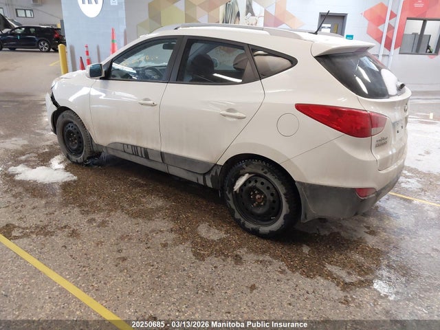 2013 Hyundai Tucson Gl მანქანა იყიდება აუქციონზე, vin: KM8JU3AC7DU687104, აუქციონის ნომერი: 20250685