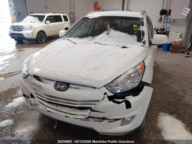 2013 Hyundai Tucson Gl მანქანა იყიდება აუქციონზე, vin: KM8JU3AC7DU687104, აუქციონის ნომერი: 20250685