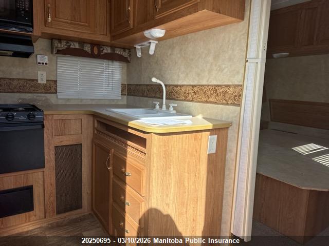 20250695 :رقم المزاد ، 1UJBJ02P061P80147 vin ، 2006 Jayco Jayco مزاد بيع