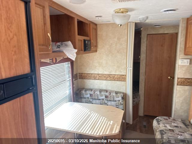 20250695 :رقم المزاد ، 1UJBJ02P061P80147 vin ، 2006 Jayco Jayco مزاد بيع