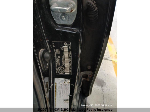 JTDZN3EU1E3306006 Toyota PRIUS V