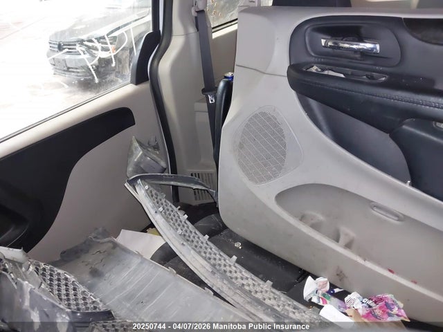 2C4RDGBG1JR303519 Dodge Grand Caravan Crew