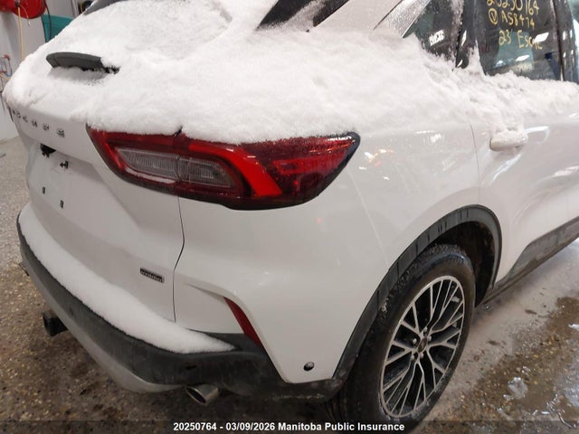 1FMCU0E11PUA58474 Ford Escape Phev