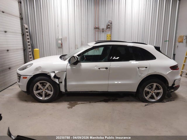 Porsche MACAN S 2016 WP1AB2A57GLB48559 Image 14