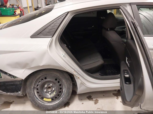 2025 Hyundai Elantra Essential მანქანა იყიდება აუქციონზე, vin: KMHLM4DG0SU861329, აუქციონის ნომერი: 20250858