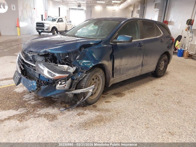 2GNAXUEV8M6113551 Chevrolet EQUINOX LT