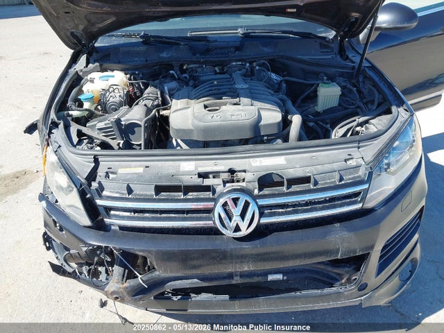 20250862 :رقم المزاد ، WVGDF9BP3BD002346 vin ، 2011 Volkswagen Touareg V6 مزاد بيع