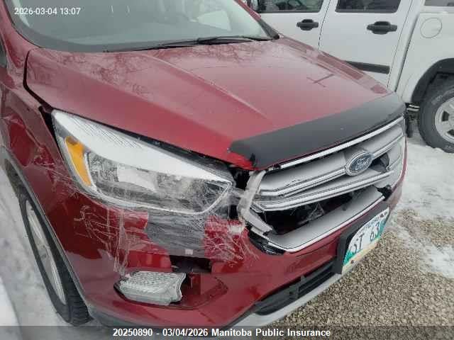 1FMCU9GD4HUB54760 Ford ESCAPE SE