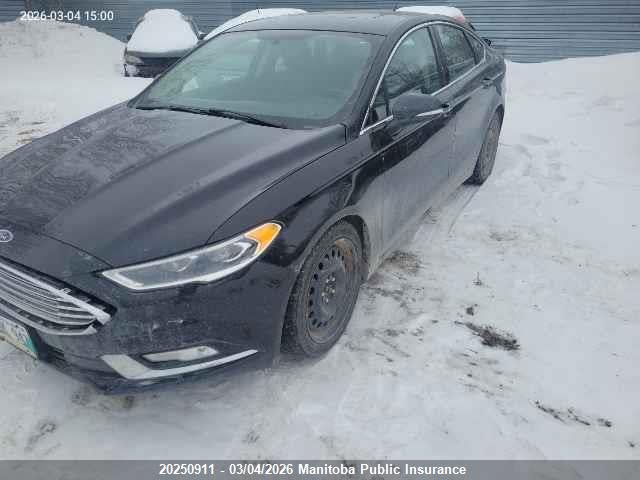3FA6P0D9XHR121084 Ford Fusion Titanium
