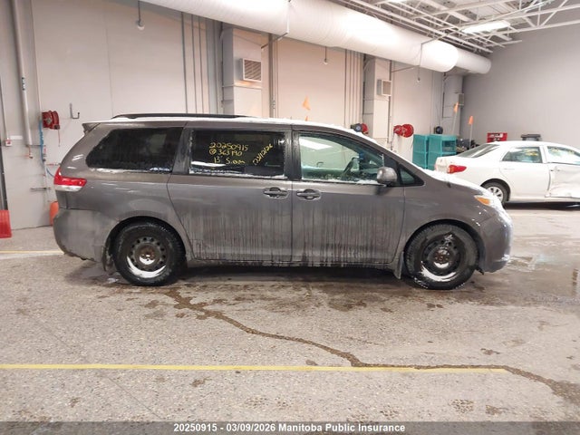 Aukcja sprzedaży 2013 Toyota Sienna Le V6, vin: 5TDKK3DC8DS363190, numer aukcji: 20250915