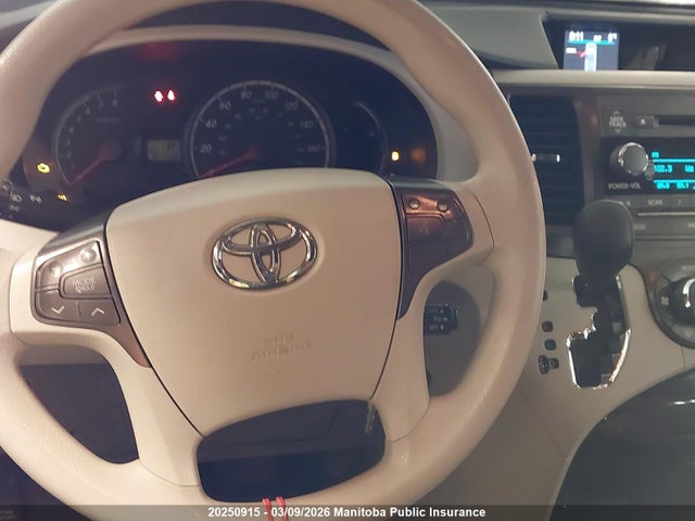 Aukcja sprzedaży 2013 Toyota Sienna Le V6, vin: 5TDKK3DC8DS363190, numer aukcji: 20250915