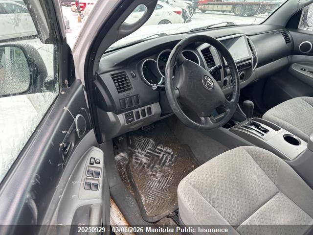 20250929 :رقم المزاد ، 5TEMU52N27Z344371 vin ، 2007 Toyota Tacoma Double Cab V6 مزاد بيع
