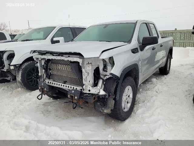 1GTR9AEF0KZ375028 GMC Sierra 1500 Double Cab
