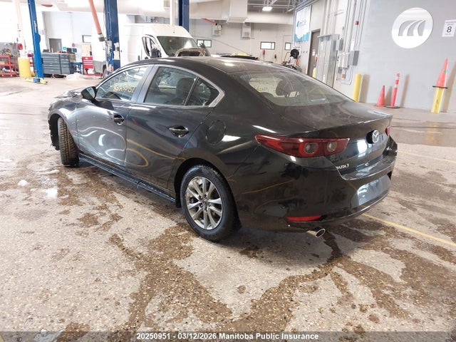 JM1BPACMXS1792664 Mazda Mazda3 Gs