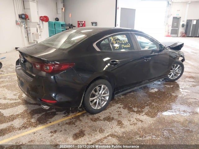 JM1BPACMXS1792664 Mazda Mazda3 Gs