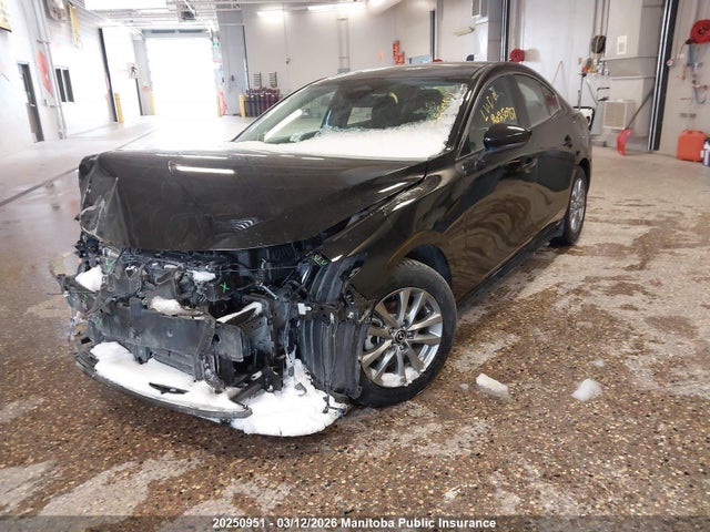 JM1BPACMXS1792664 Mazda Mazda3 Gs
